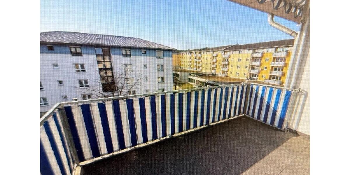 Dachgeschoßwohnung Zwickau - 2 Zimmer, 55 m&sup2;, 650&euro; | Angebot:25646720