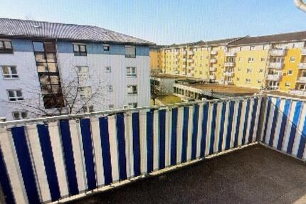 Wohnung Zwickau - 2 Zimmer, 55 m&sup2;, 650&euro; | Angebot:25646720