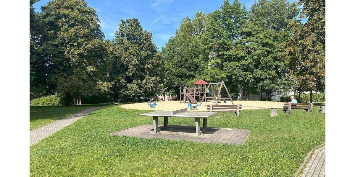 Etagenwohnung Zwickau Eckersbach - 2 Zimmer, 50 m&sup2;, 259&euro; | Angebot:25700725