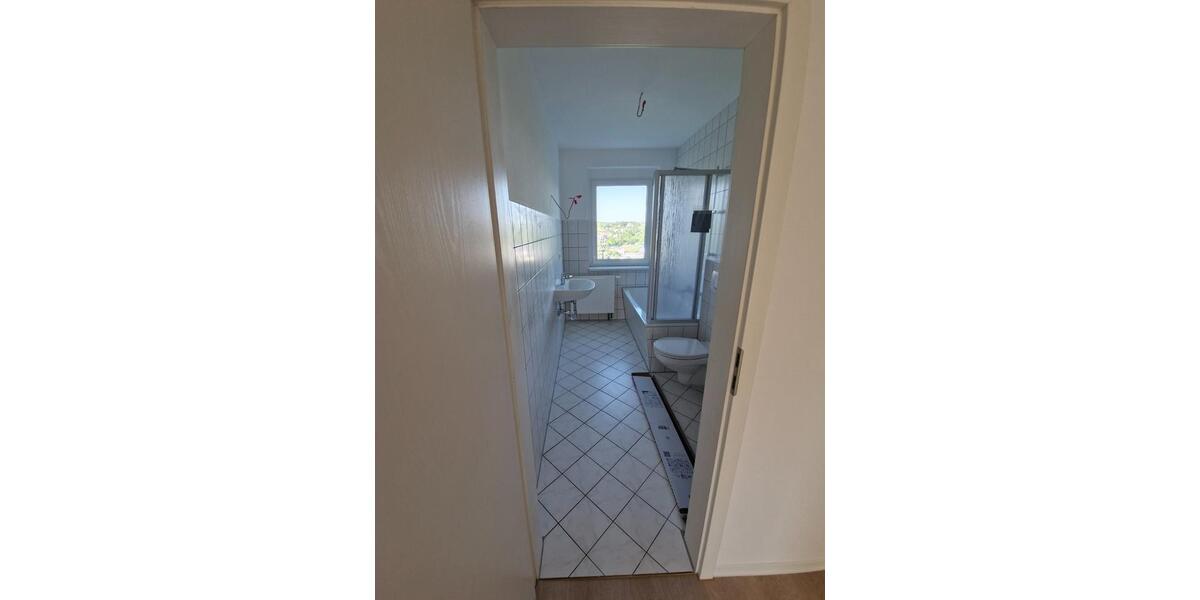 Etagenwohnung Greiz - 3 Zimmer, 70 m&sup2;, 480&euro; | Angebot:22709880