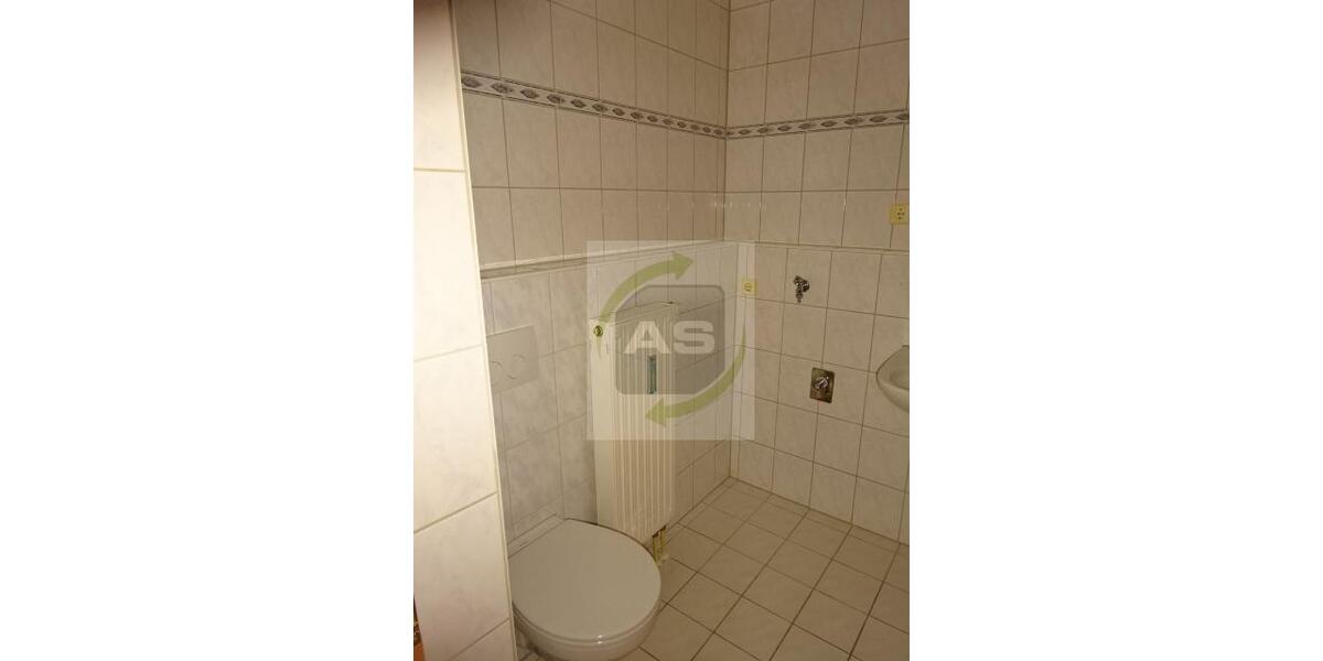 Etagenwohnung Zwickau - 3 Zimmer, 63 m&sup2;, 395&euro; | Angebot:25442758