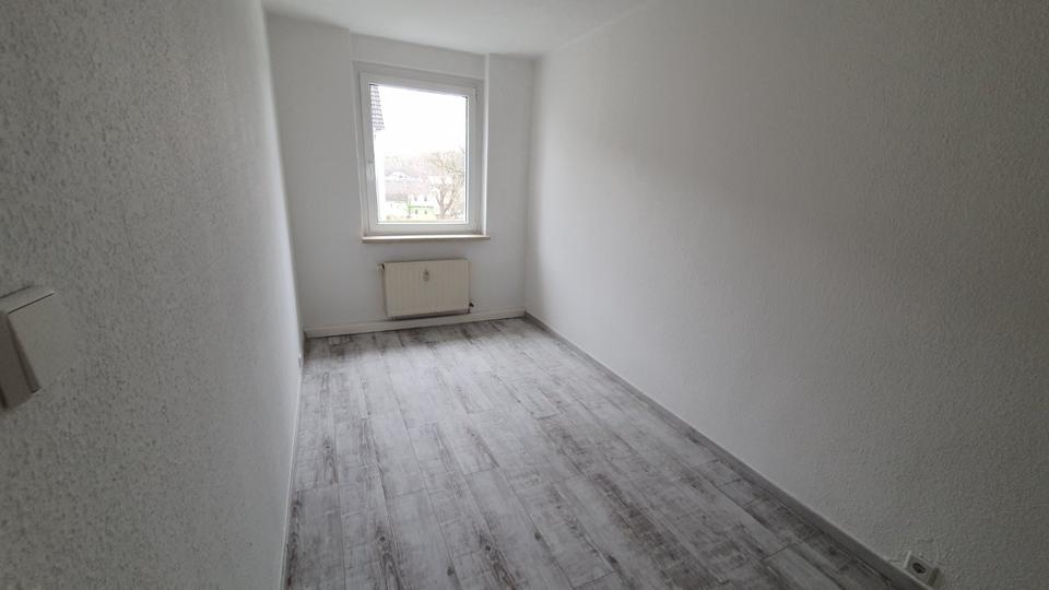 Erdgeschoßwohnung Wildenfels - 3 Zimmer, 56 m&sup2;, 270&euro; | Angebot:25055997
