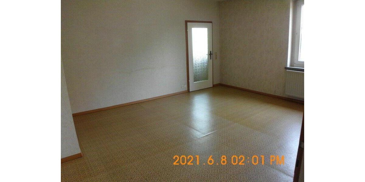 Etagenwohnung Hohenstein-Ernstthal Ernstthal - 3 Zimmer, 72 m&sup2;, 370&euro; | Angebot:9000519