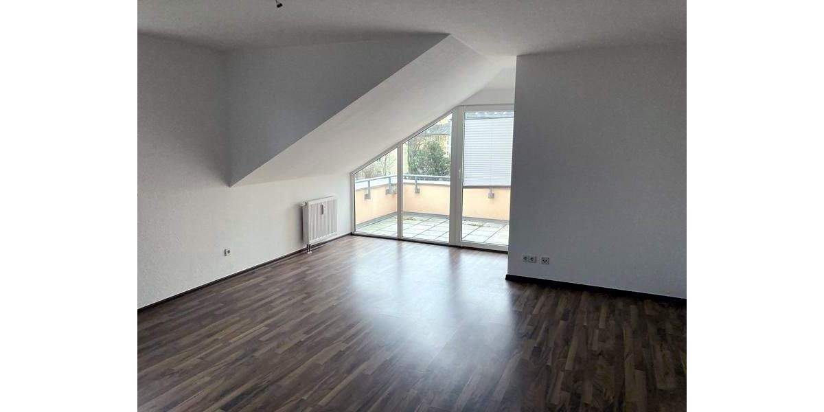 Etagenwohnung Zwickau Innenstadt - 3 Zimmer, 77 m&sup2;, 105.000&euro; | Angebot:25707420