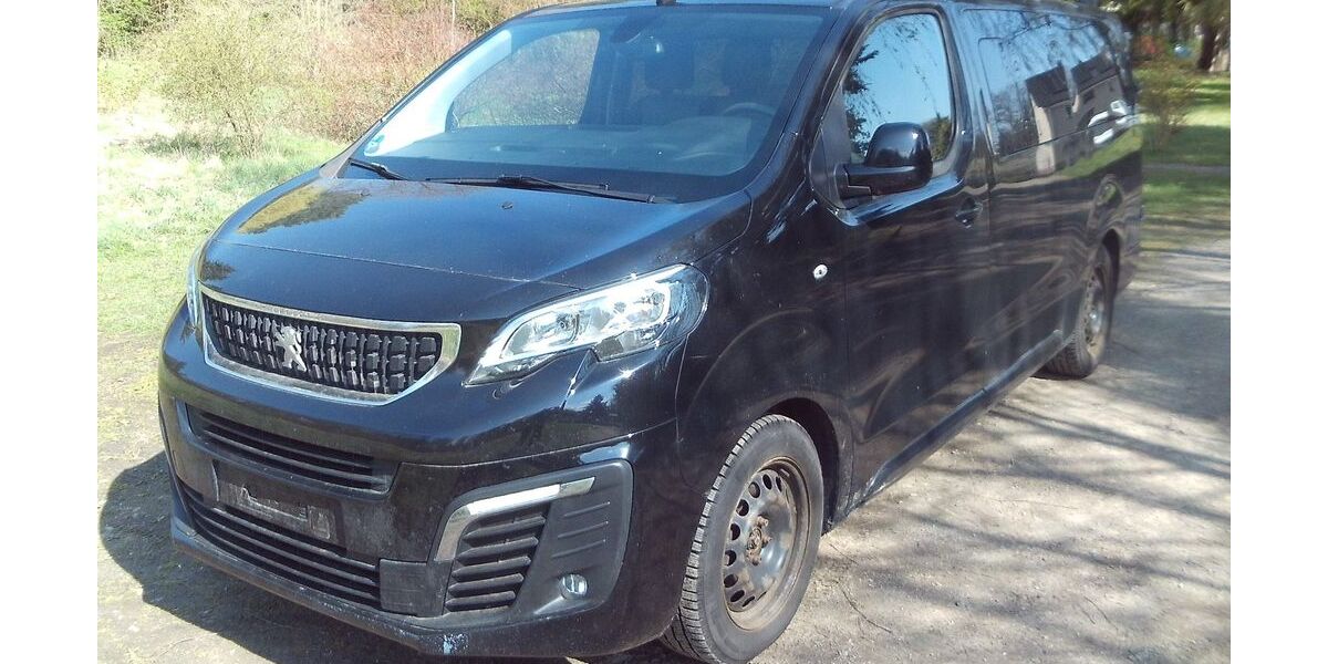 Peugeot Traveller 202.000 km 13.200 &euro; Limbach-Oberfrohna 09212