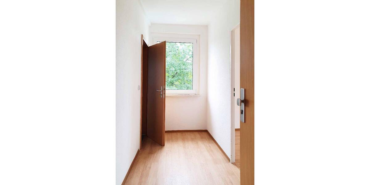 Etagenwohnung Lichtentanne - 2 Zimmer, 46 m&sup2;, 255&euro; | Angebot:26863600