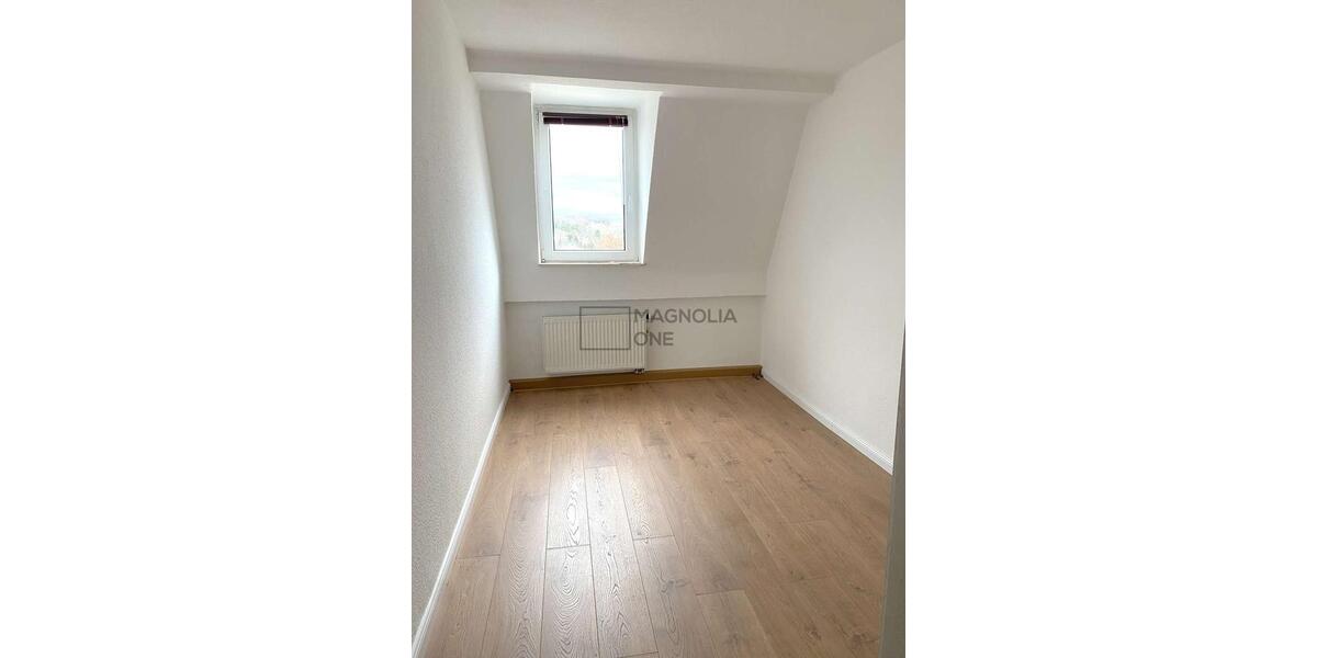 Dachgeschoßwohnung Gößnitz - 2 Zimmer, 55 m&sup2;, 376&euro; | Angebot:21076631