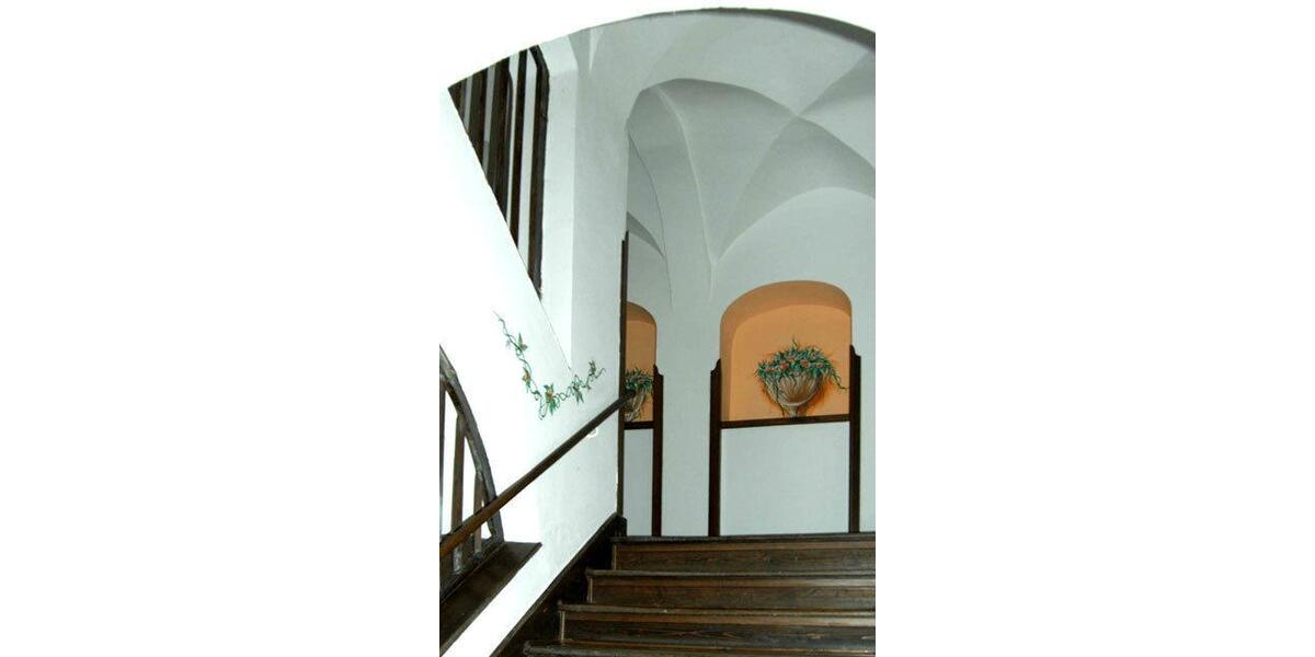 Dachgeschoßwohnung Zwickau - 2 Zimmer, 60 m&sup2;, 510&euro; | Angebot:26071725