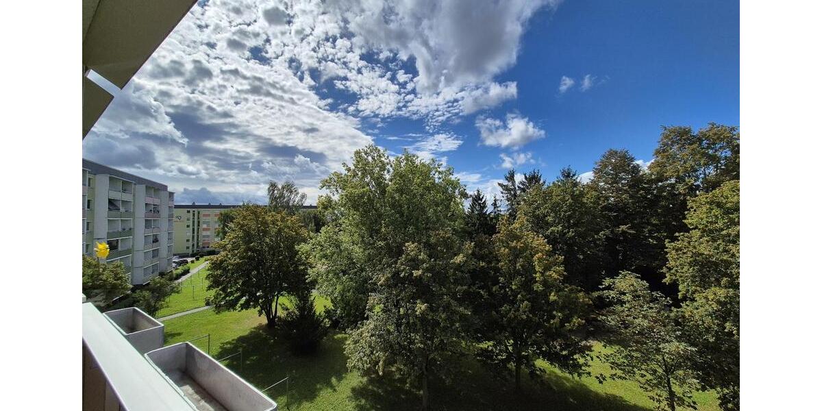 Etagenwohnung Hohenstein-Ernstthal Ernstthal - 3 Zimmer, 56 m&sup2;, 325&euro; | Angebot:25257521