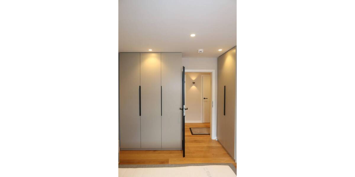 Etagenwohnung Zwickau Pölbitz - 3 Zimmer, 89 m&sup2;, 1.500&euro; | Angebot:25969722