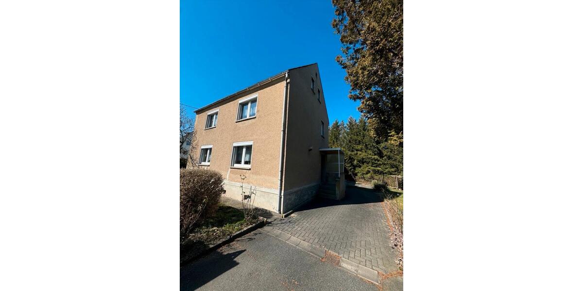 Einfamilienhaus Hohenstein-Ernstthal Ernstthal - 9 Zimmer, 140 m&sup2;, 78.000&euro; | Angebot:24615172