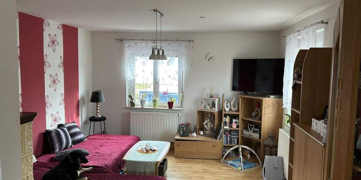 Einfamilienhaus Auerbach Schnarrtanne - 8 Zimmer, 145 m&sup2;, 210.000&euro; | Angebot:25662133