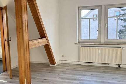 Wohnung Niederwürschnitz - 2 Zimmer, 52 m&sup2;, 280&euro; | Angebot:25400515