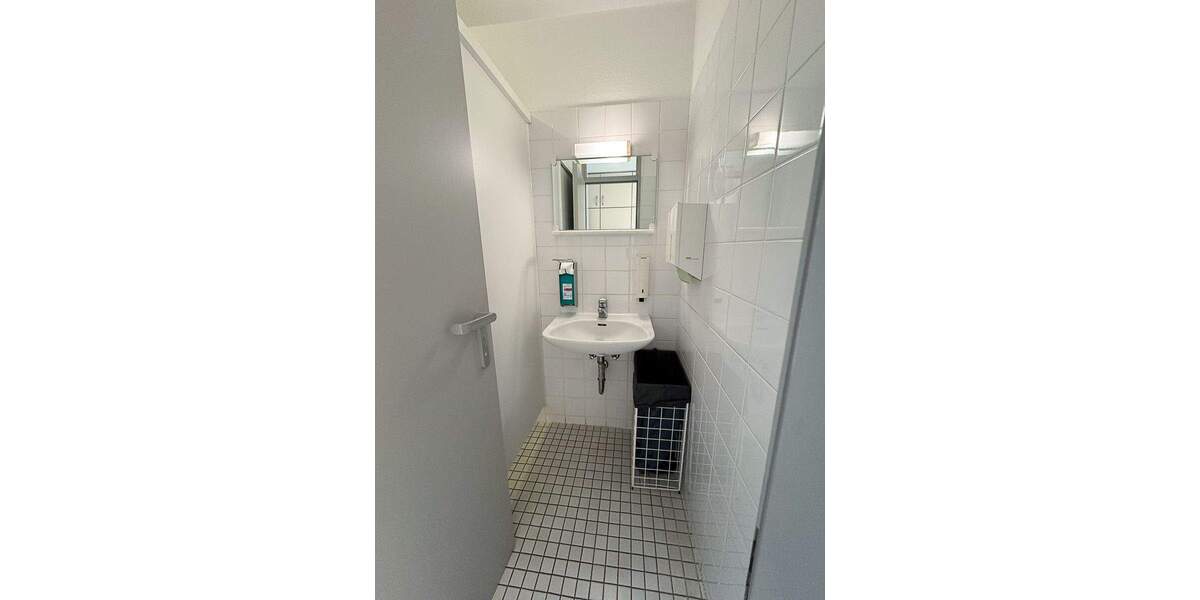 Gewerbeobjekt Lößnitz - 7 Zimmer, 120 m&sup2;, 159.000&euro; | Angebot:25688220