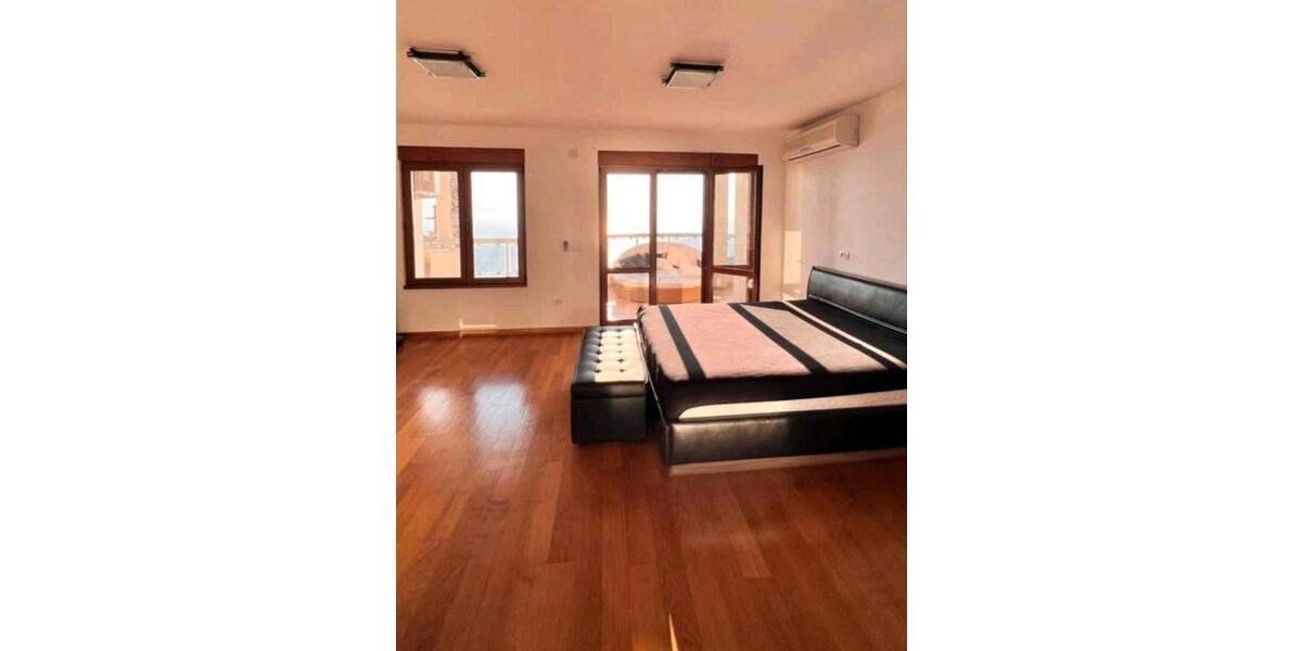 Etagenwohnung Zwickau - 3 Zimmer, 124 m&sup2;, 175.000&euro; | Angebot:26618523