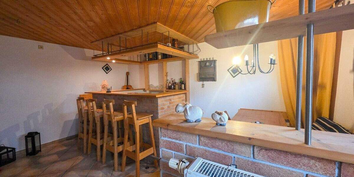 Reihenendhaus Aue-Bad Schlema Schlema - 6 Zimmer, 160 m&sup2;, 270.000&euro; | Angebot:25688337