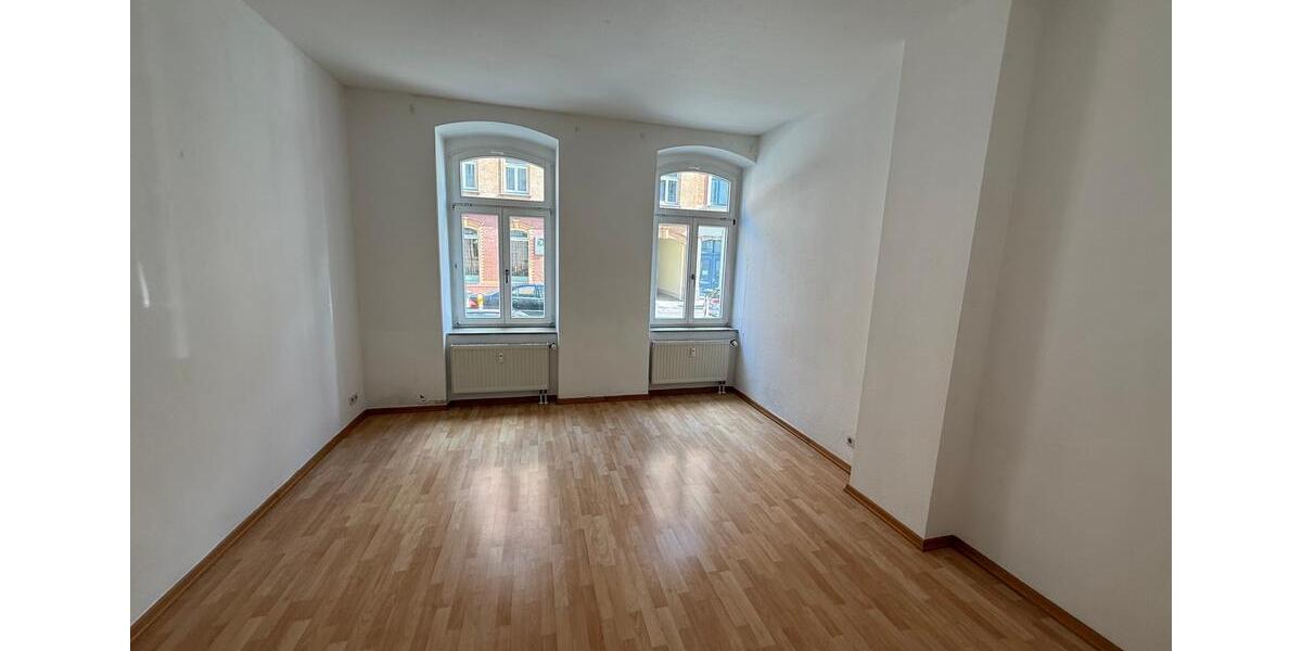 Etagenwohnung Zwickau - 3 Zimmer, 84 m&sup2;, 449&euro; | Angebot:25756491
