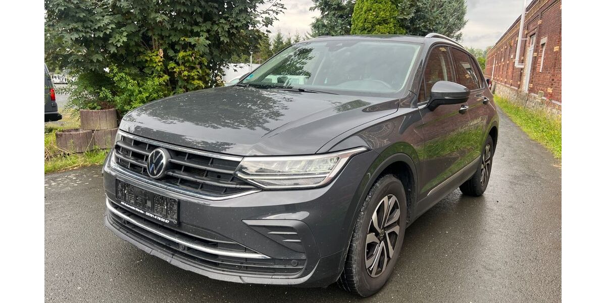 VW Tiguan 79.000 km 24.600 &euro; Werdau 08412