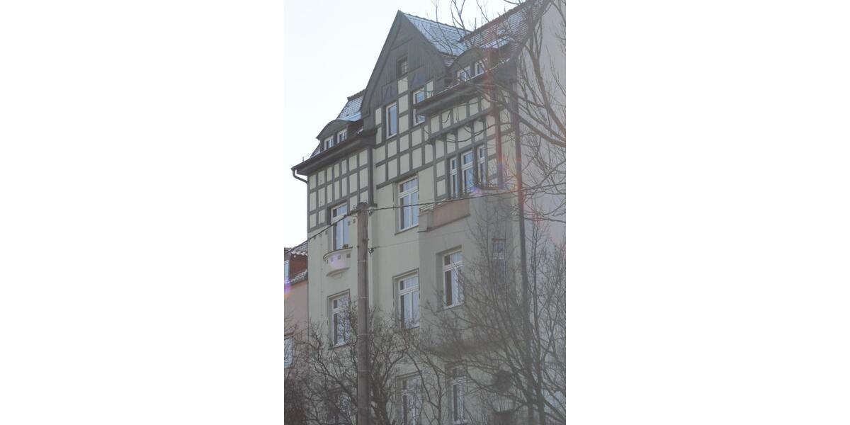 Erdgeschoßwohnung Meerane - 4 Zimmer, 90 m&sup2;, 570&euro; | Angebot:25859242