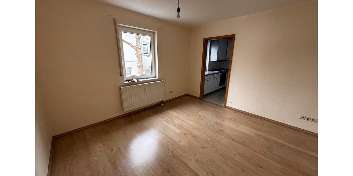 Hochparterre Rodewisch - 3 Zimmer, 65 m&sup2;, 70.000&euro; | Angebot:24850923