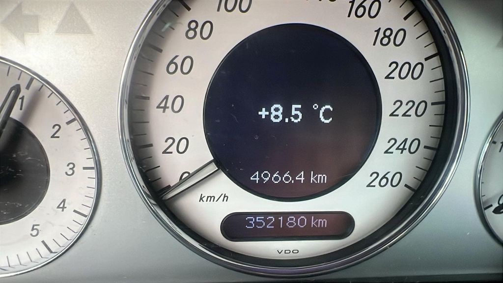 Mercedes-Benz E 220 352.000 km 1.350 &euro; Zwickau 08056