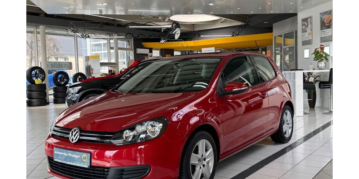 VW Golf 28.900 km 8.900 &euro; Glauchau 08371