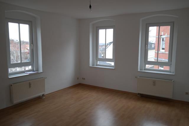 Etagenwohnung Zwickau Neuplanitz - 2 Zimmer, 41 m&sup2;, 300&euro; | Angebot:26147461