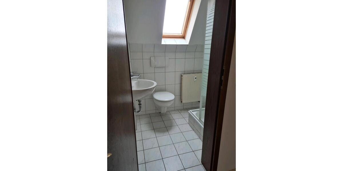 Etagenwohnung Greiz - 2 Zimmer, 45 m&sup2;, 260&euro; | Angebot:25871021