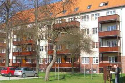 Wohnung Zwickau Pölbitz - 2 Zimmer, 59 m&sup2;, 382&euro; | Angebot:26017900