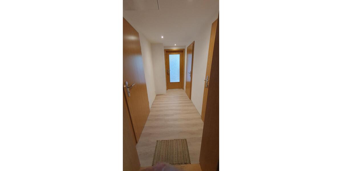 Etagenwohnung St. Egidien - 2 Zimmer, 58 m&sup2;, 250&euro; | Angebot:25943898
