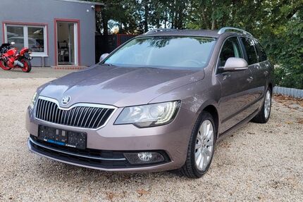 Skoda Superb 252.245 km 5.480 &euro; Zwickau 08056