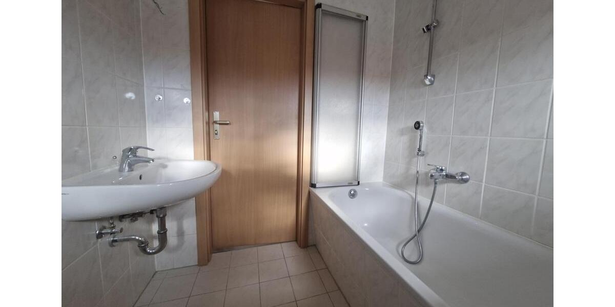 Dachgeschoßwohnung Kirchberg - 2 Zimmer, 51 m&sup2;, 340&euro; | Angebot:25181802