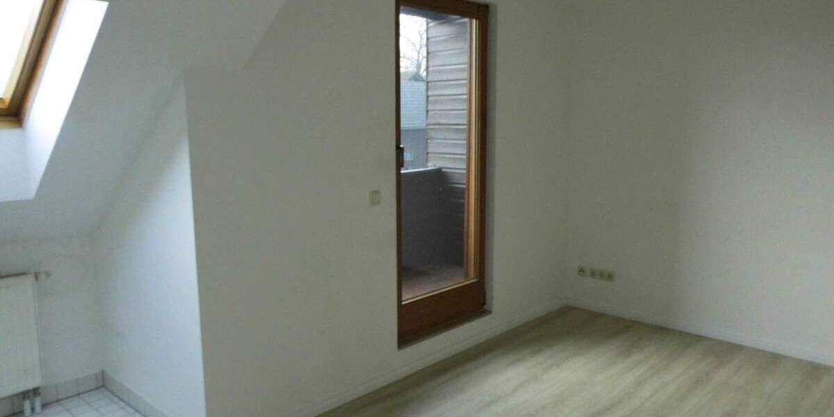 Etagenwohnung Neumark Schönbach - 2 Zimmer, 275&euro; | Angebot:25730694