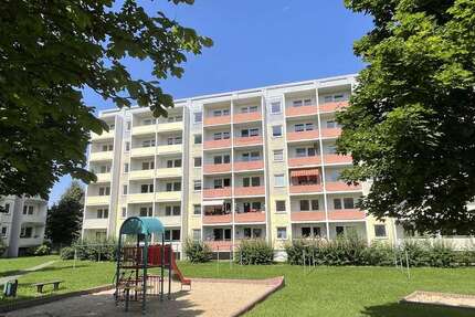 Wohnung Zwickau Neuplanitz - 4 Zimmer, 90 m&sup2;, 449&euro; | Angebot:23805284
