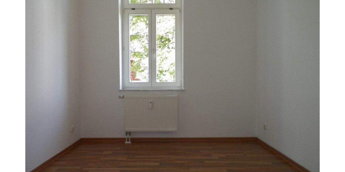 Etagenwohnung Zwickau Pölbitz - 2 Zimmer, 45 m&sup2;, 298&euro; | Angebot:25877475