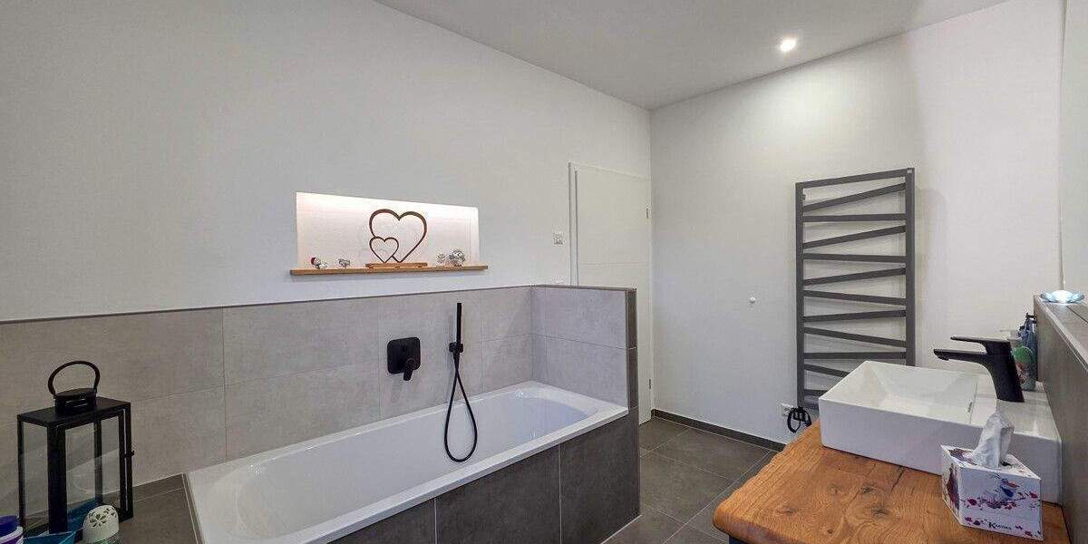 Einfamilienhaus Aue-Bad Schlema Bad Schlema - 4 Zimmer, 125 m&sup2;, 550.000&euro; | Angebot:25688364