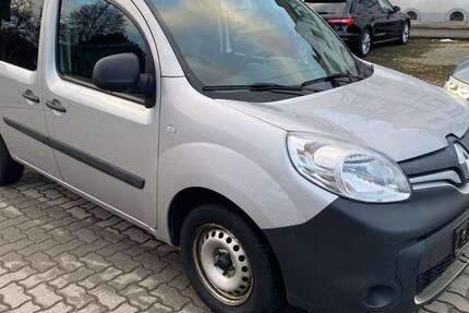 Renault Kangoo 129.320 km 7.990 &euro; Zwickau 08058