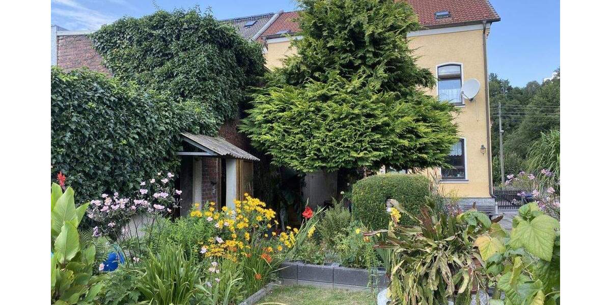 Mehrfamilienhaus, Wohnhaus Heinsdorfergrund Unterheinsdorf - 9 Zimmer, 180 m&sup2;, 50.000&euro; | Angebot:25707394