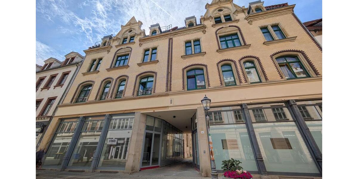 Etagenwohnung Zwickau - 2 Zimmer, 83 m&sup2;, 800&euro; | Angebot:26008215