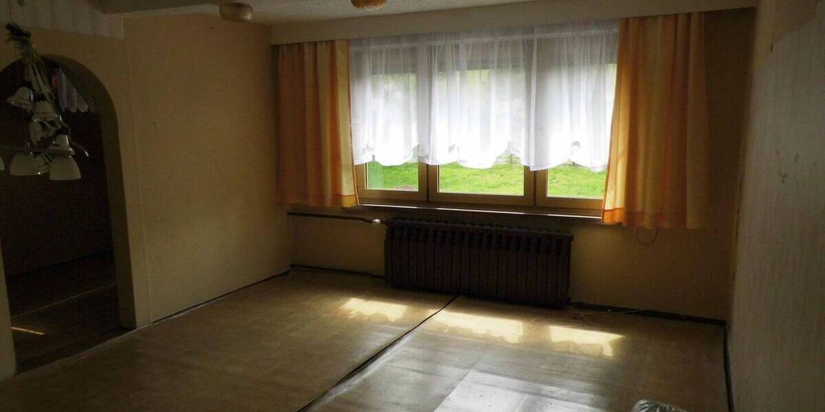 Einfamilienhaus Heinsdorfergrund Unterheinsdorf - 5 Zimmer, 115 m&sup2;, 89.000&euro; | Angebot:25662882