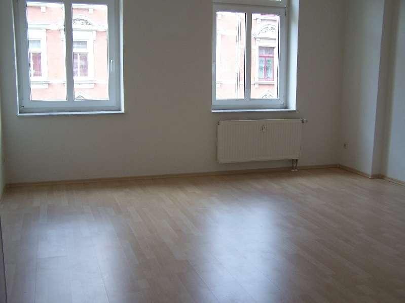 Etagenwohnung Zwickau - 2 Zimmer, 63 m&sup2;, 335&euro; | Angebot:24614172