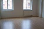 Etagenwohnung Zwickau - 2 Zimmer, 63 m&sup2;, 335&euro; | Angebot:24614172