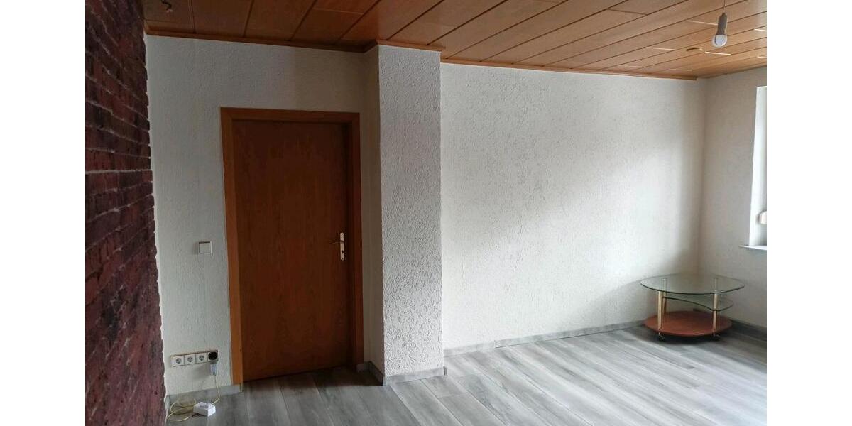 Etagenwohnung Falkenstein/Vogtland Vogtland - 3 Zimmer, 112 m&sup2;, 760&euro; | Angebot:25172000