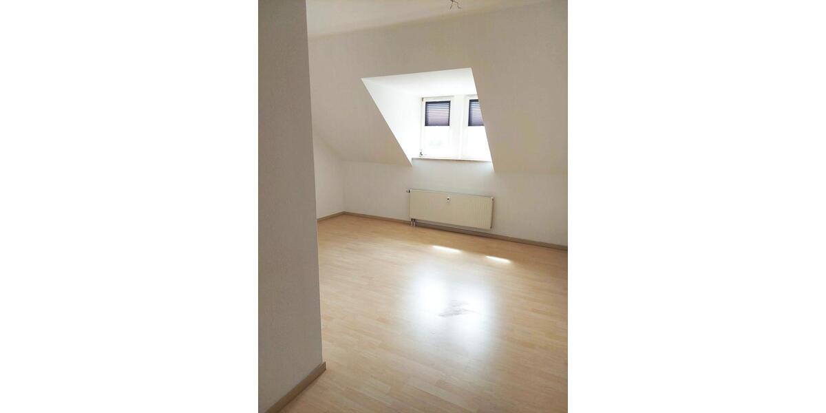 Etagenwohnung Hohenstein-Ernstthal Ernstthal - 2 Zimmer, 62 m&sup2;, 310&euro; | Angebot:25976335