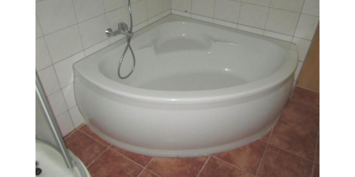 Etagenwohnung Zwickau Zwickau-Nord - 3 Zimmer, 83 m&sup2;, 480&euro; | Angebot:26587867