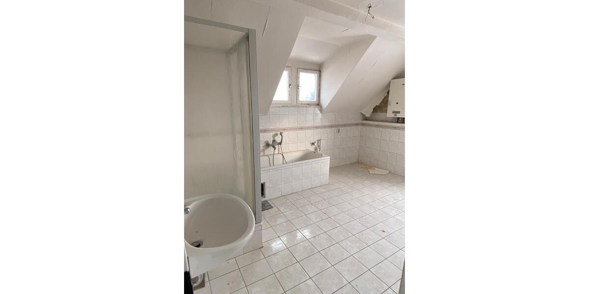 Mehrfamilienhaus, Wohnhaus Reichenbach im Vogtland - 20 Zimmer, 749 m&sup2;, 120.000&euro; | Angebot:25857632