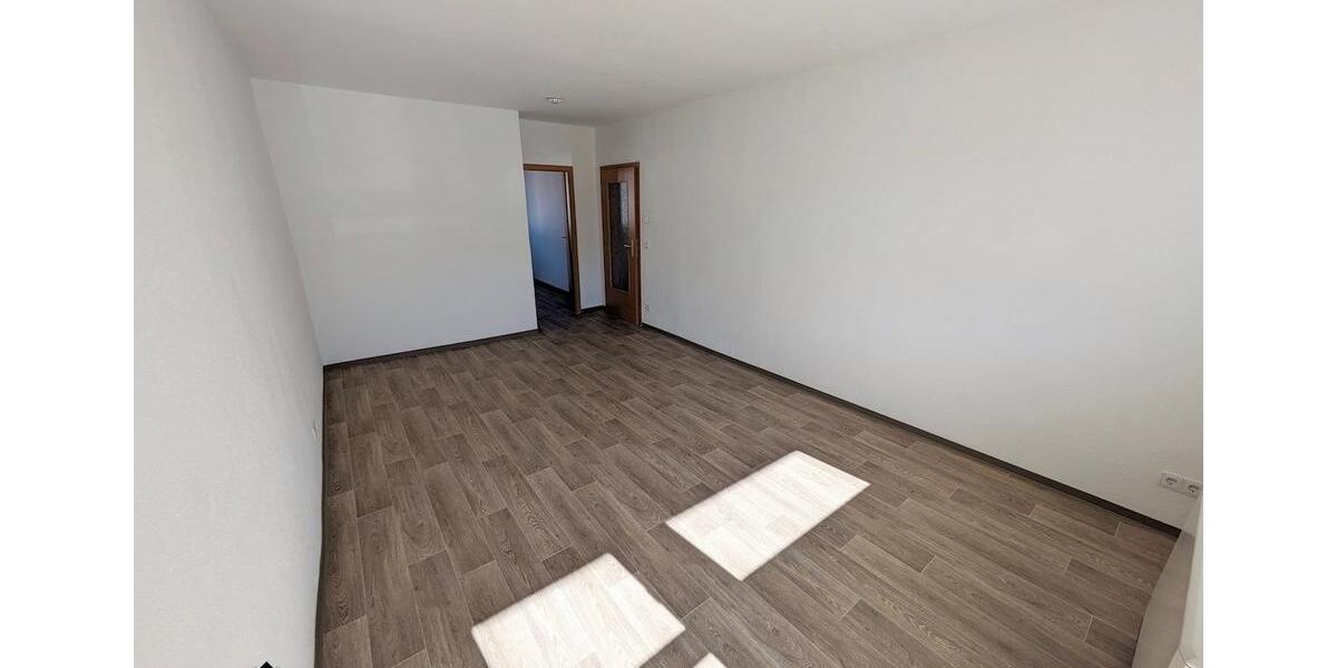 Etagenwohnung Limbach-Oberfrohna Oberfrohna - 3 Zimmer, 60 m&sup2;, 375&euro; | Angebot:25945667
