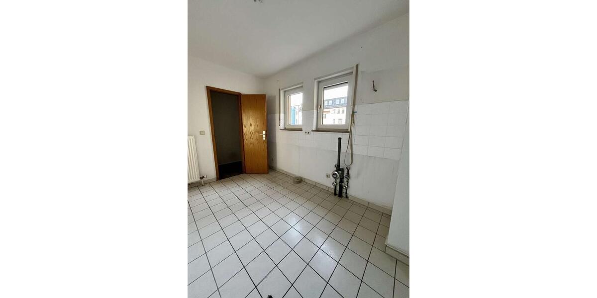 Etagenwohnung Zwickau - 2 Zimmer, 76 m&sup2;, 497&euro; | Angebot:24687808