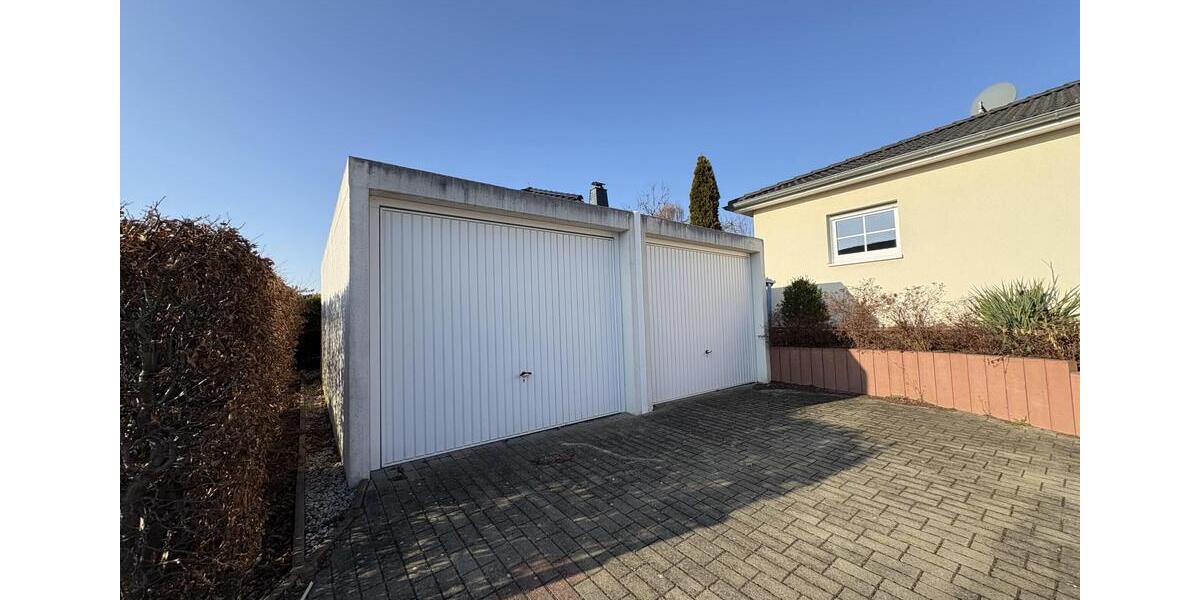 Einfamilienhaus Zwickau Cainsdorf - 3 Zimmer, 95 m&sup2;, 1.300&euro; | Angebot:24963886