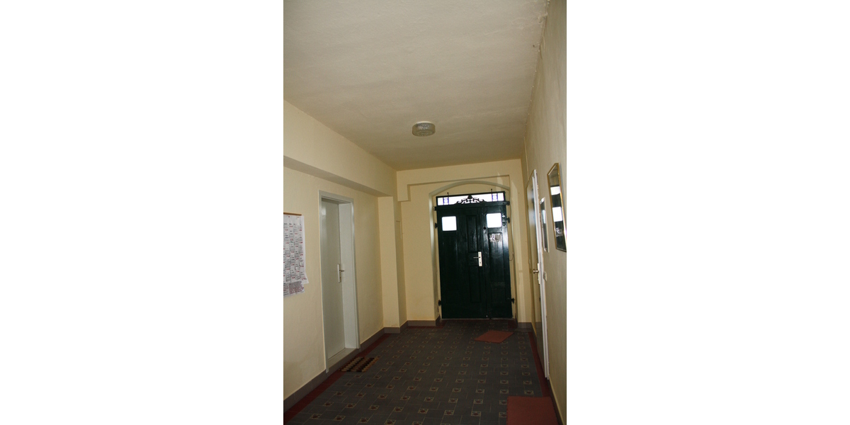 Ein-Zimmer-BüroPraxis in ruhiger und zentraler Lage - Gewerbeobjekt Lauter-Bernsbach Bernsbach | Angebot:14517899